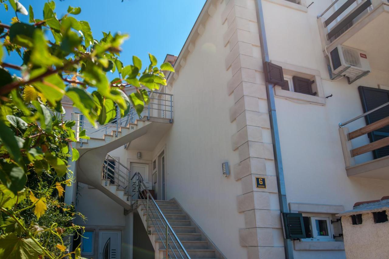Sunrise Apartments 波尔 外观 照片