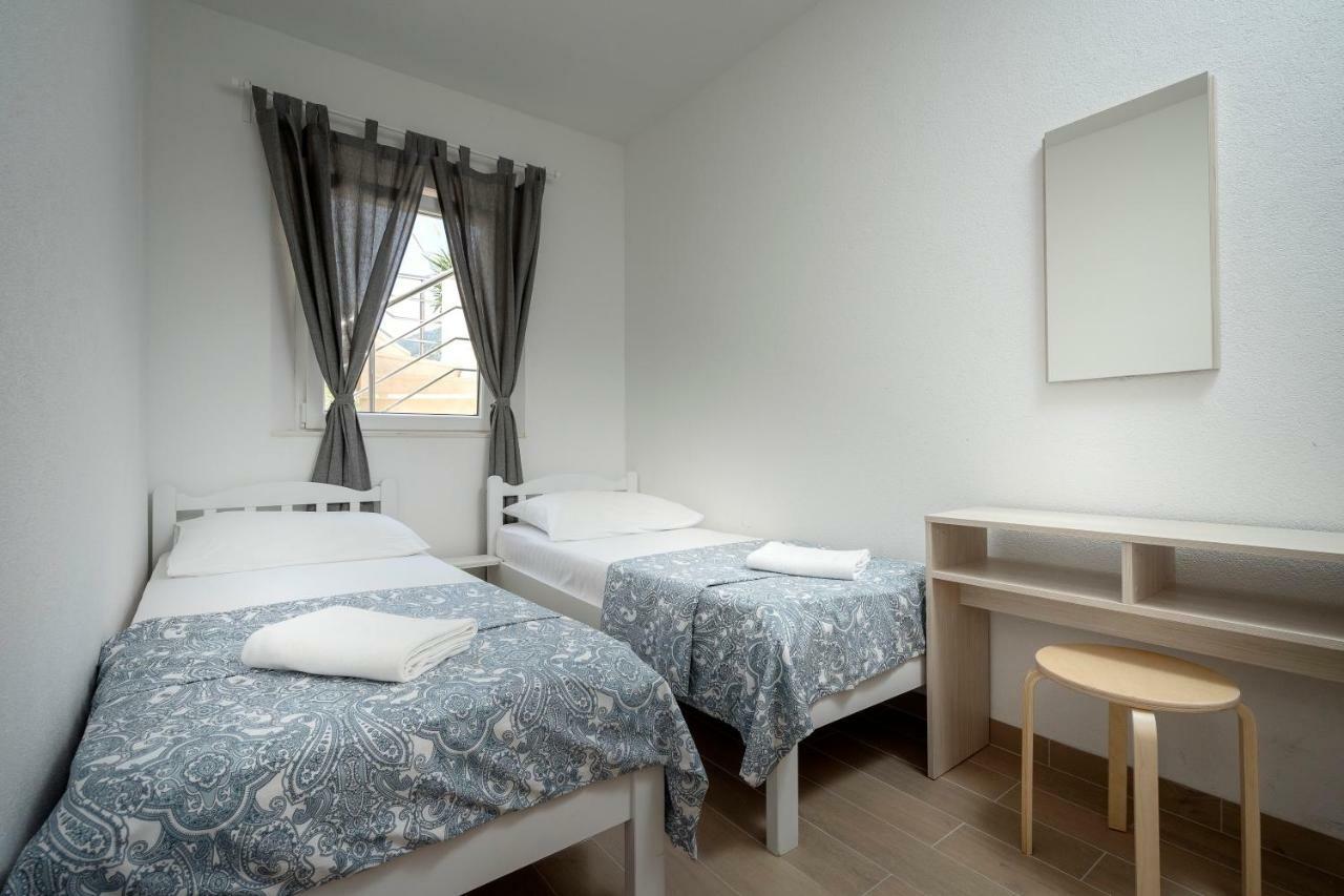 Sunrise Apartments 波尔 外观 照片